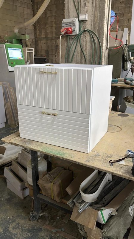 خزانه   جارورين  محزز